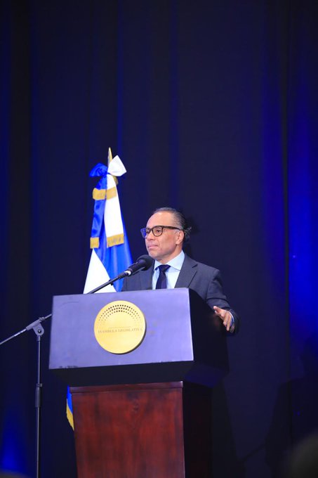 Bancada Cyan 🇸🇻 tweet media
