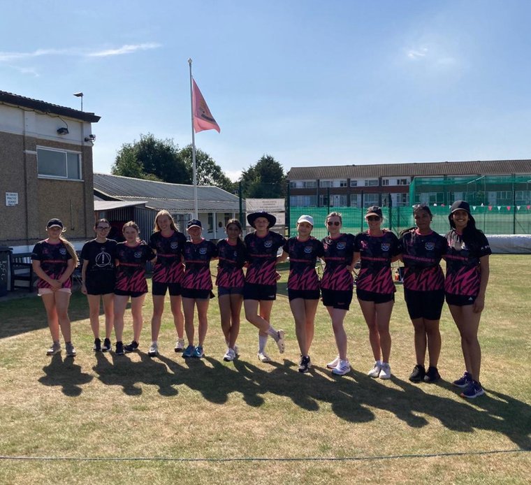 GCC Women are Softball Supremo's #Pitchero
gravesendcricketclub.com/news/gcc-women…