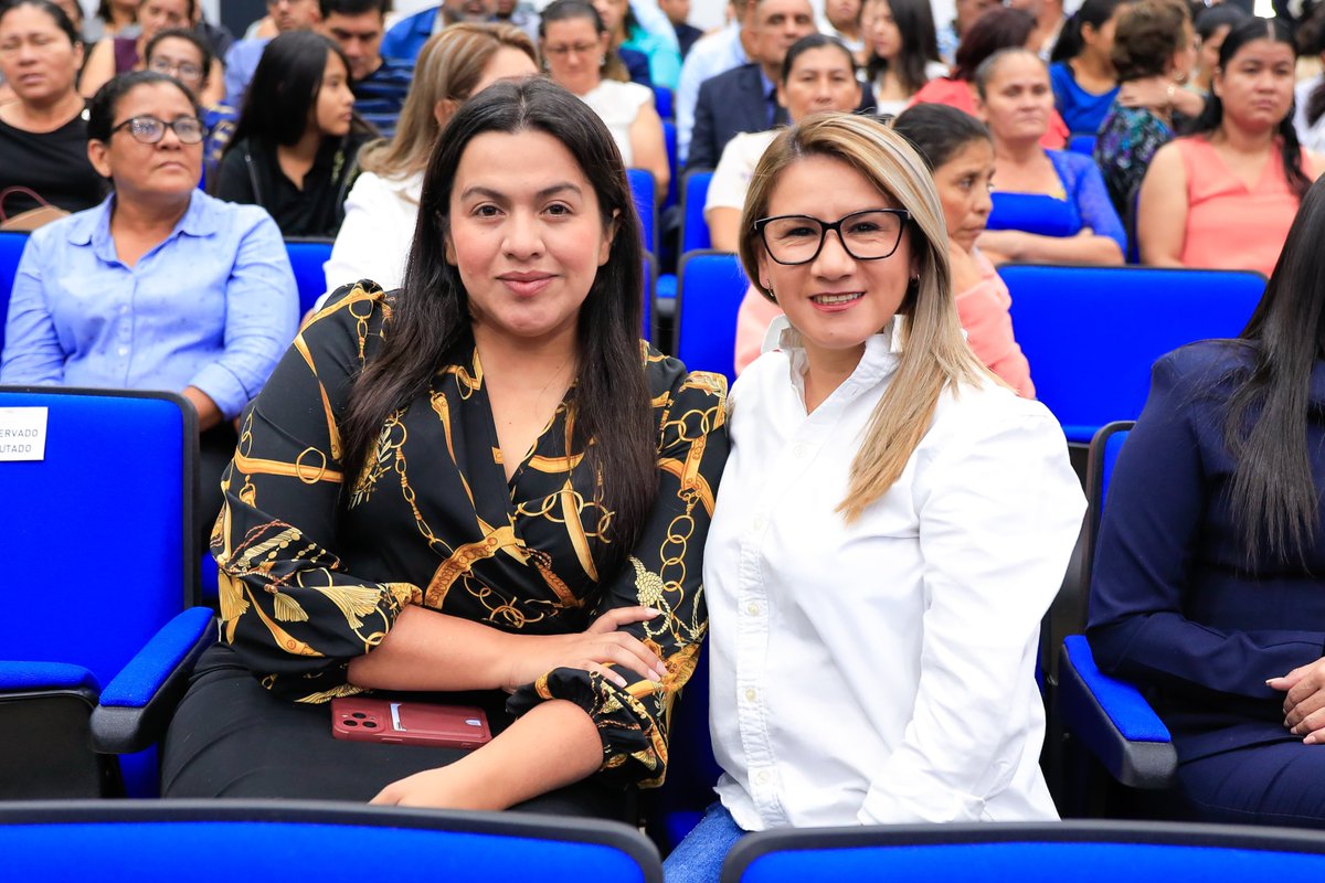 Bancada Cyan 🇸🇻 tweet media