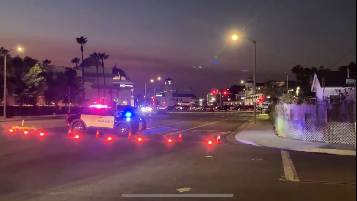 CAScrubJ's tweet photo. Just two nights ago, a woman was hit by a car riding her bike a block away on the same street.

@CaltransOC is the reason Costa Mesa can’t make improvements to Newport Blvd., so I want them to explain why prioritizing freeway throughput is more important than Costa Mesa’s safety. https://t.co/TceD2lzoGX