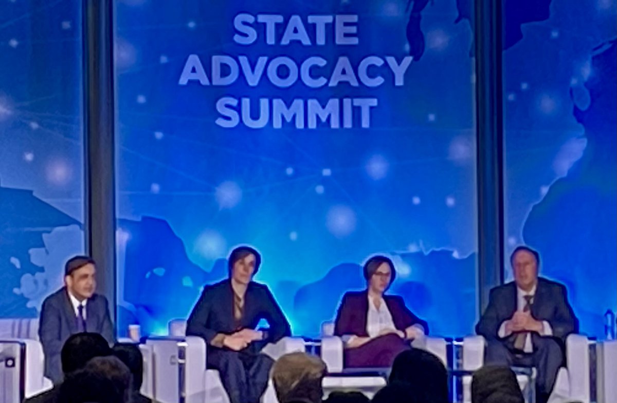 Marilyn Heine tweet media