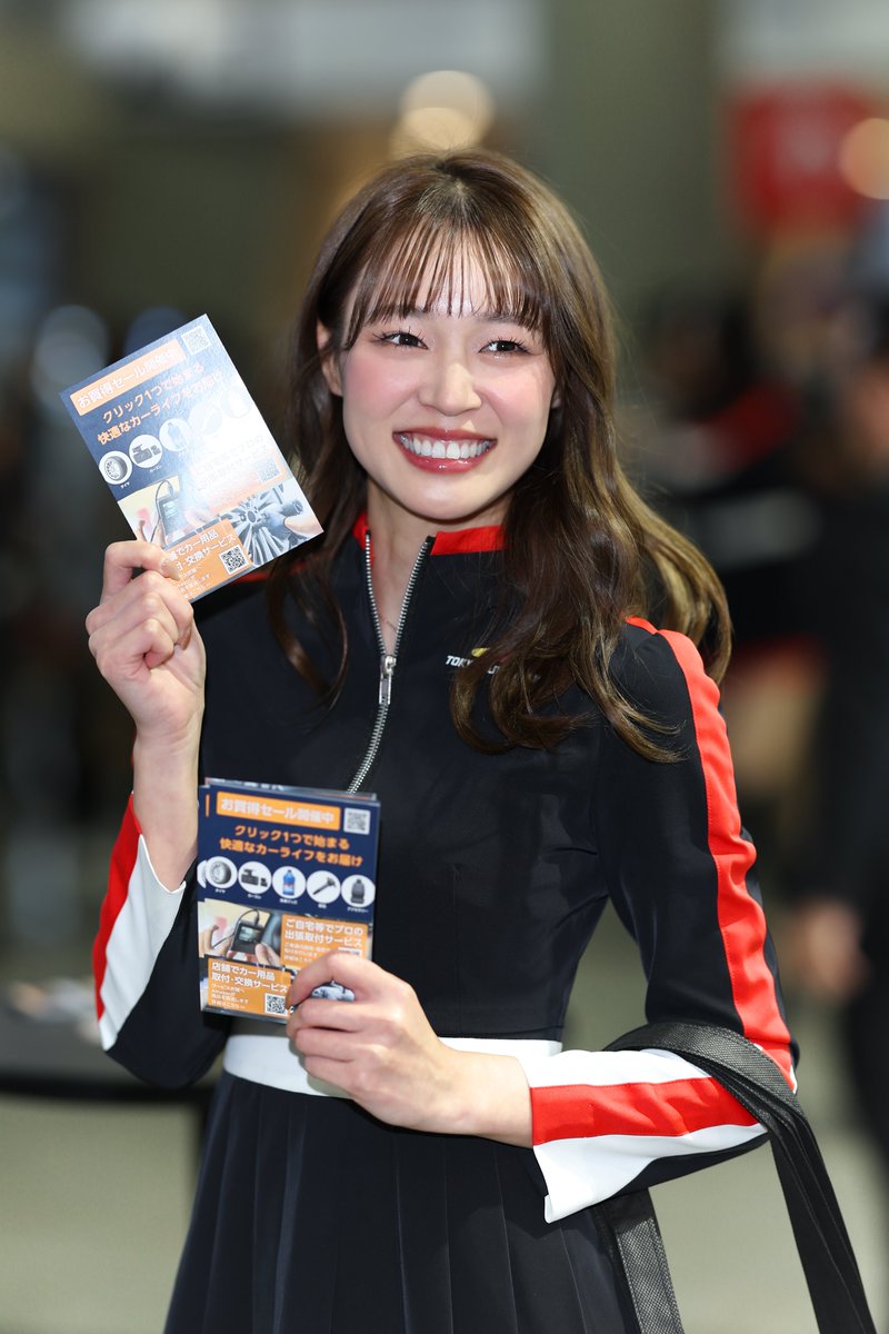 eddy_oppa's tweet photo. 2025.1.11 東京オートサロン

橘 香恋さん (@karen_du_ub) 
ありがとうございました(｀・ω・´)ゞ

#TAS2025 
#橘香恋 
#AClass https://t.co/FOCAWJkmAq