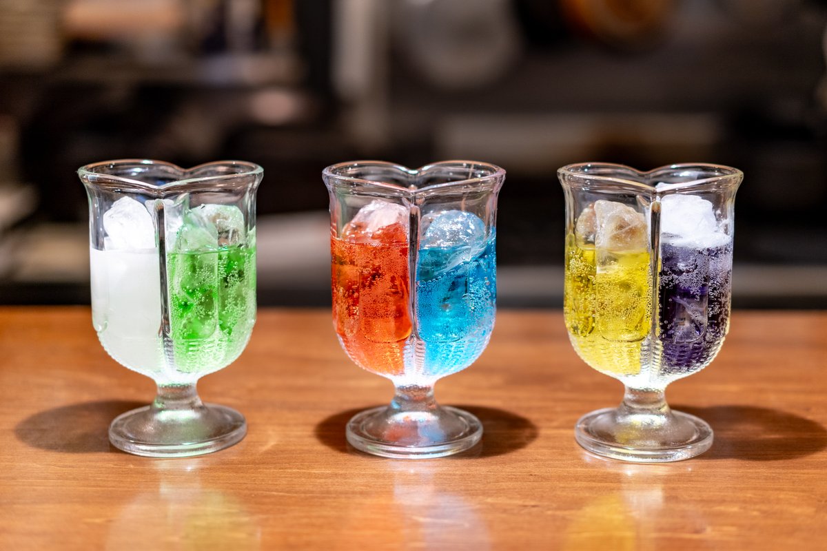 いいなぁと思ってたクリームソーダ炎上してたんか😳飲食店は期待値以下