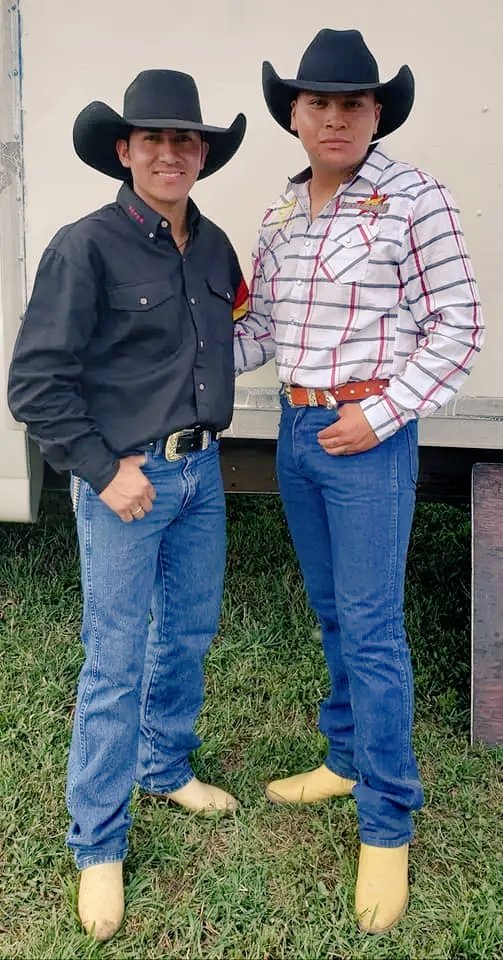 vaquerosCHACAS's tweet photo. #cowboybi https://t.co/xmuCdELEq6