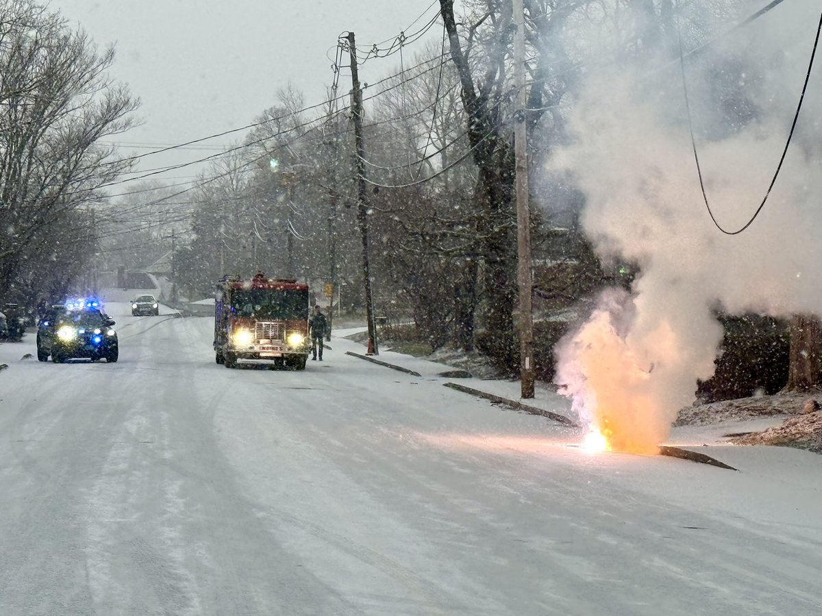 Primary wire down on Elm Street. Road closed &amp; Power out. <a href="/nationalgridus/">National Grid US</a>