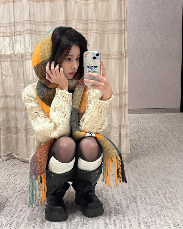 BH705's tweet image. 고마워 언니🥺

#강혜원 #kanghyewon @hyemu_official