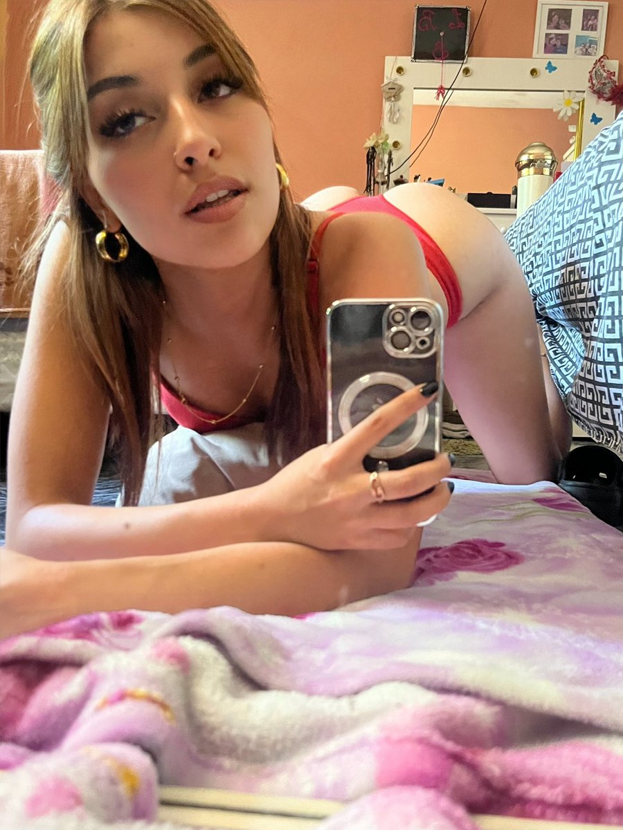 LulitaBear tweet media