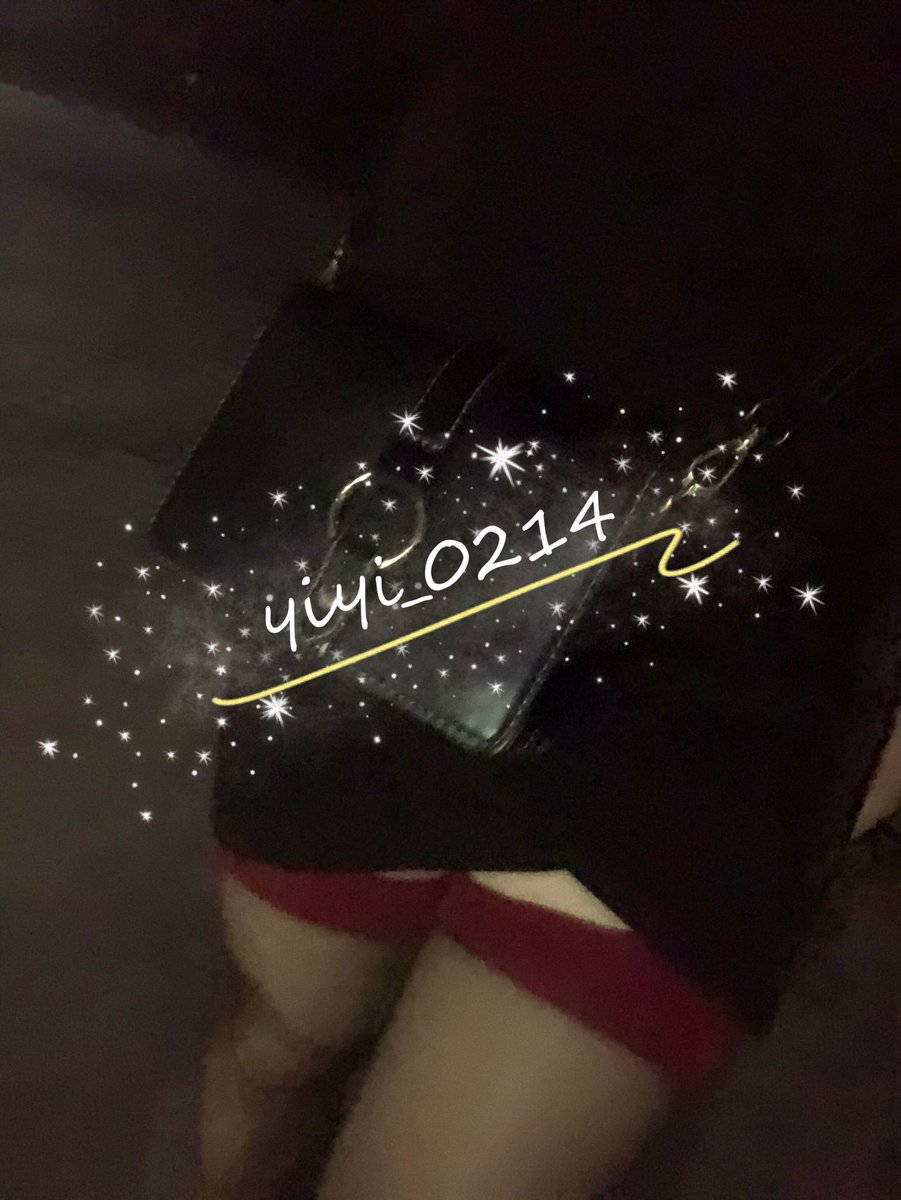 清清相册 但是怎么只能发4张！！😡😡😡 https://t.co/6811VEoy6b