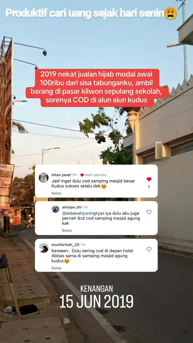 AidaWahyuningt1's tweet photo. Yang hidupnya lagi struggle sama keuangan atau sama keadaan, mungkin sedikit ceritaku ini bisa jadi motivasi buat kalian, pesen dari aku jangan pernah nyalahin keadaan perbanyak bersyukur karnaaa pasti akan indah pada waktunya🥰🫶🏻 https://t.co/aE8L2AmgBS