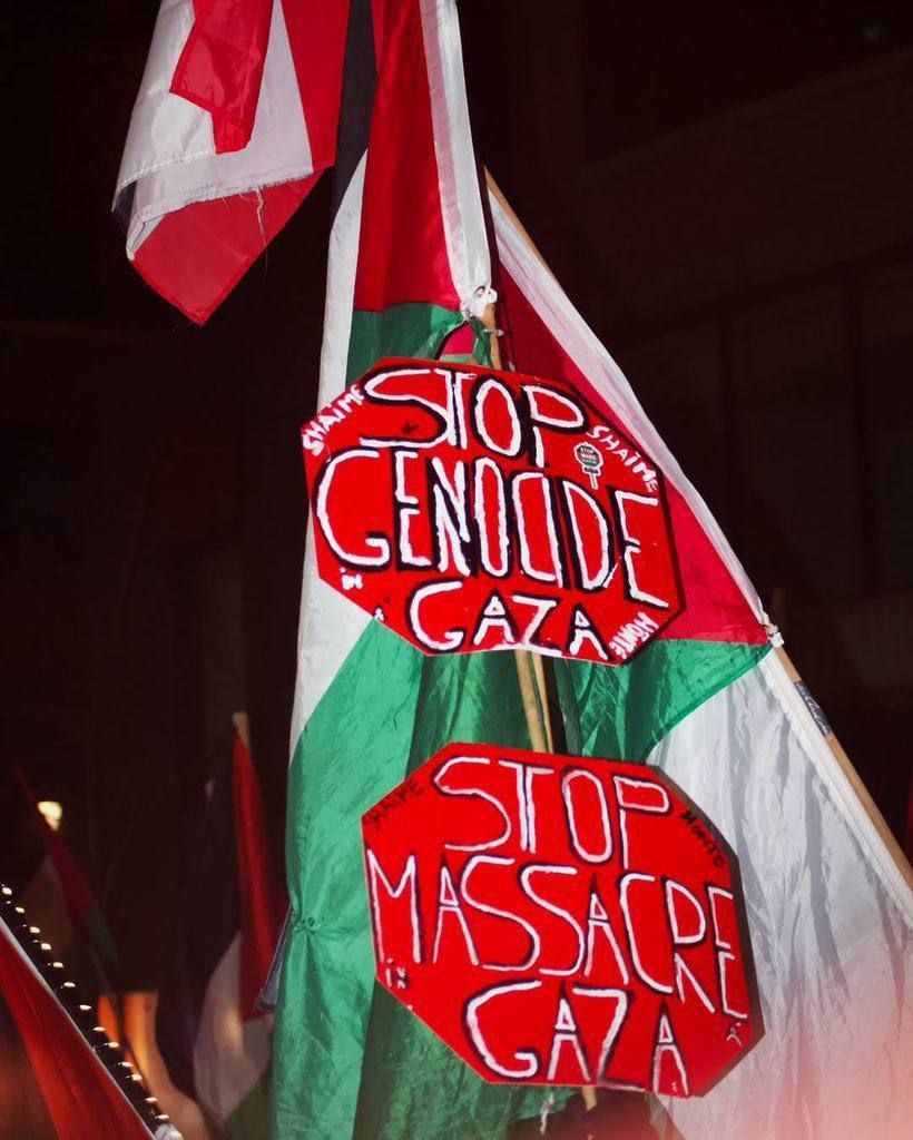 thelightwiz1's tweet photo. Even people in Montreal, Canada, who are neighbors to Americans, support Gaza.

عربی:
حتى الأشخاص في مونتريال، كندا، الذين هم جيران للأمريكيين، يدعمون غزة.
.
.
.
.

.
.
.
.
.
.
.
#TelAviv #iran #tehran #israel #Genocide #israel #nato #Trump #Russia #Houthis #AlAwdaHospital #CeasefireNOW #Ukraine #yemen #turkey #Palestine #gaza #iraq #Netanyahu #Biden #Syria #سوريا_الان #سوریه #یمن #فلسطین #غزه #ایران #حزب_اللہ #اسرائيل #FreePalestine