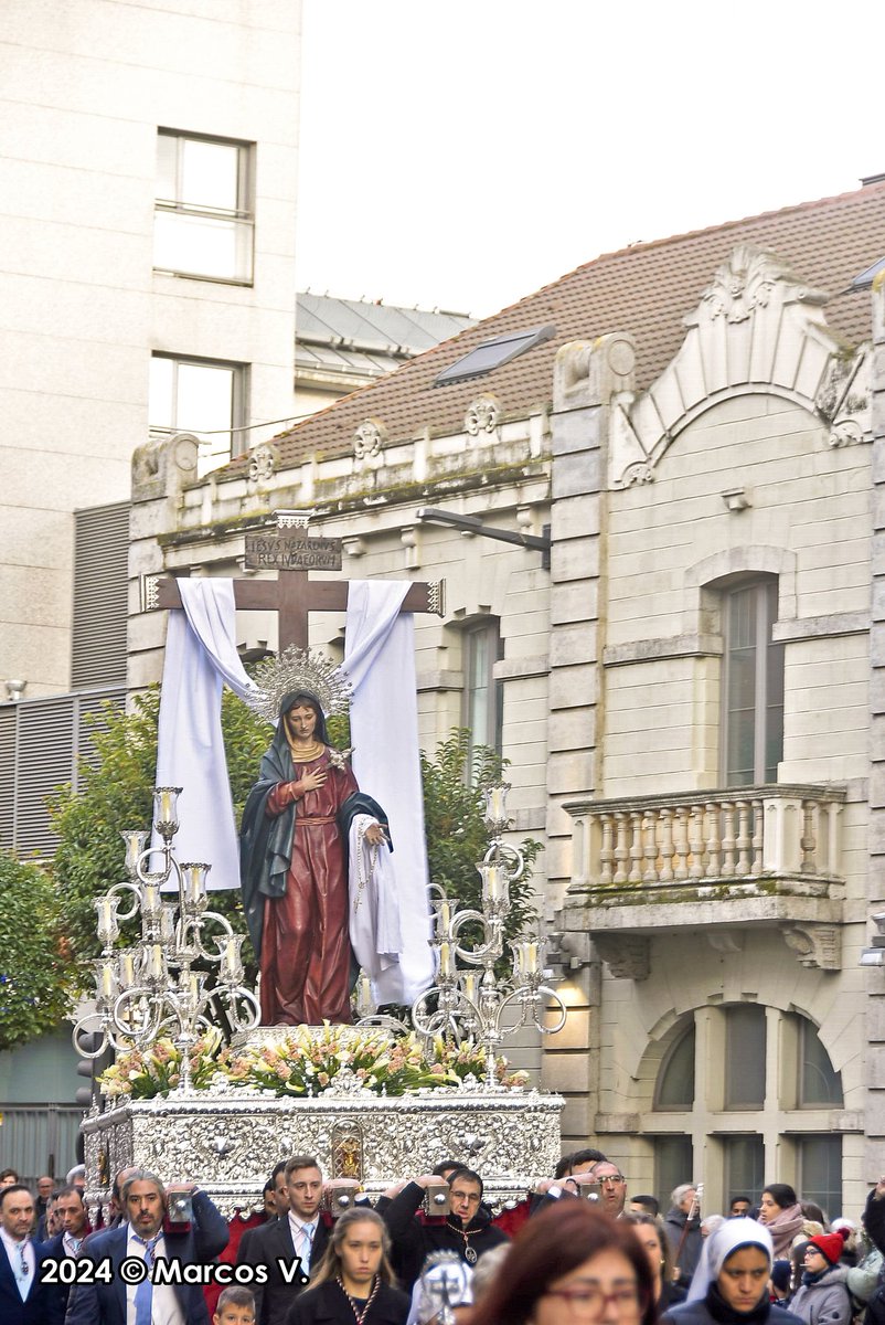 VaSemanaSanta's tweet photo. Los sábados son de María.

@DespojadoVA 

Foto @marcosvs84 https://t.co/AeUuLn3YsM
