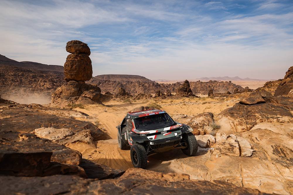 Nasser Al Attiyah su Dacia vince la 6^ tappa della Dakar 2025 davanti ad Al Rajhi e Lategan sempre leader della generale