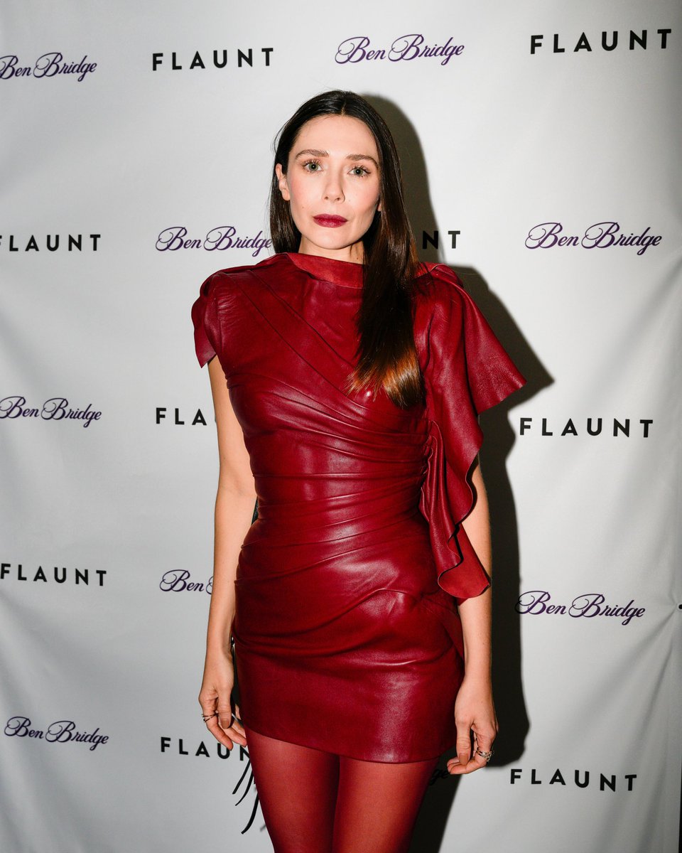 Elizabeth Olsen Access tweet media