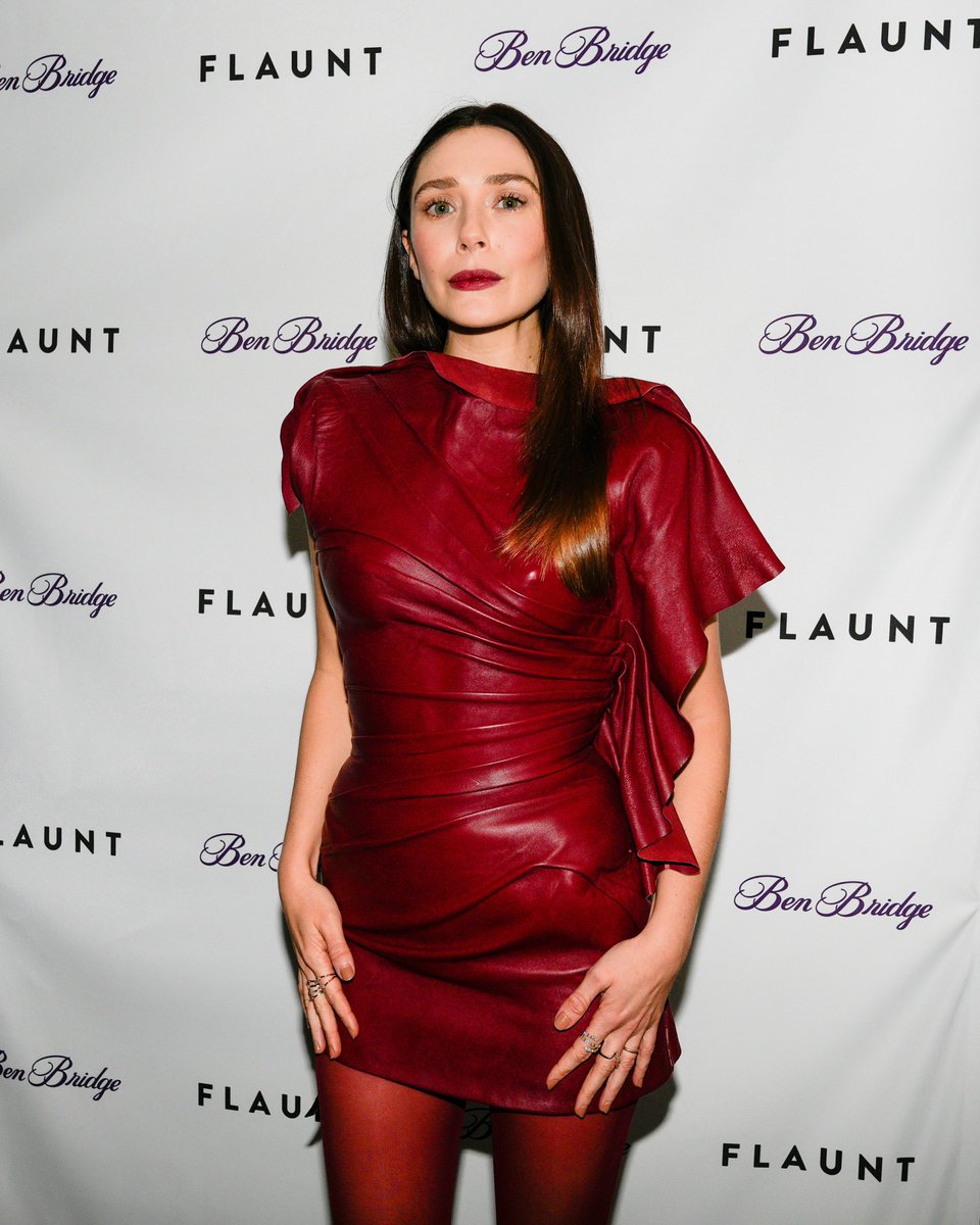 Elizabeth Olsen Access tweet media