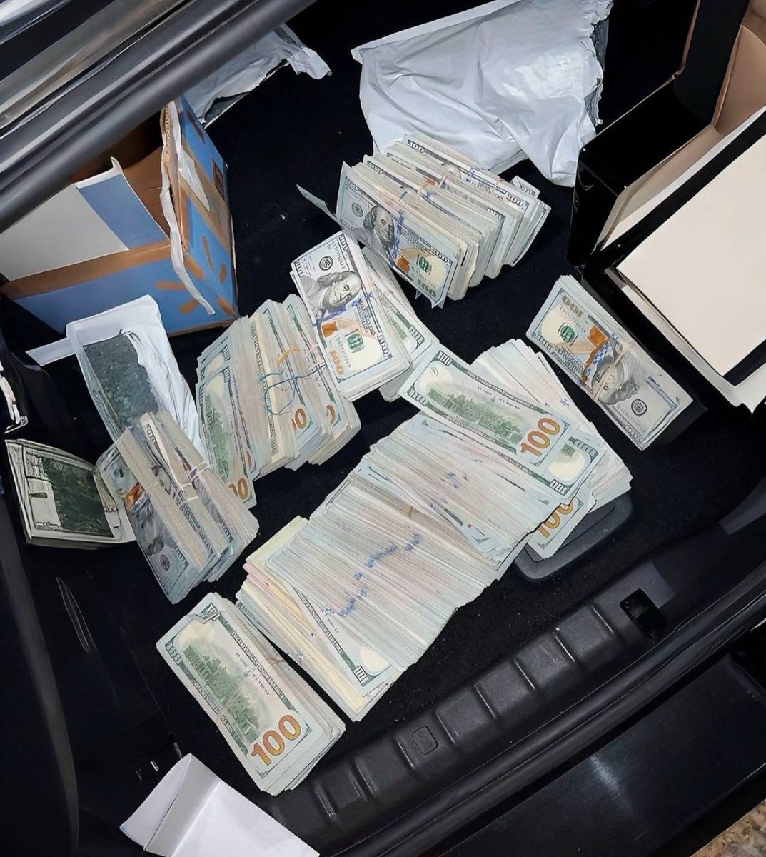 GAMBO🐺 tweet media