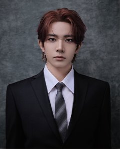 Heeseungs_eomma's tweet image. HELI SECRET AGENT #HEESEUNG  #HELI

Date of Birth: Oct 2, 1933
Citizen: Yevkin
Known Occupation: Bar Master
Agent Code: 086001
Code Name: Martini

Height: 187 cm
Hair Color: Black
Eye Color: Yellow
Current Status: Permanent Residence
Status: Single
Criminal Record: None
