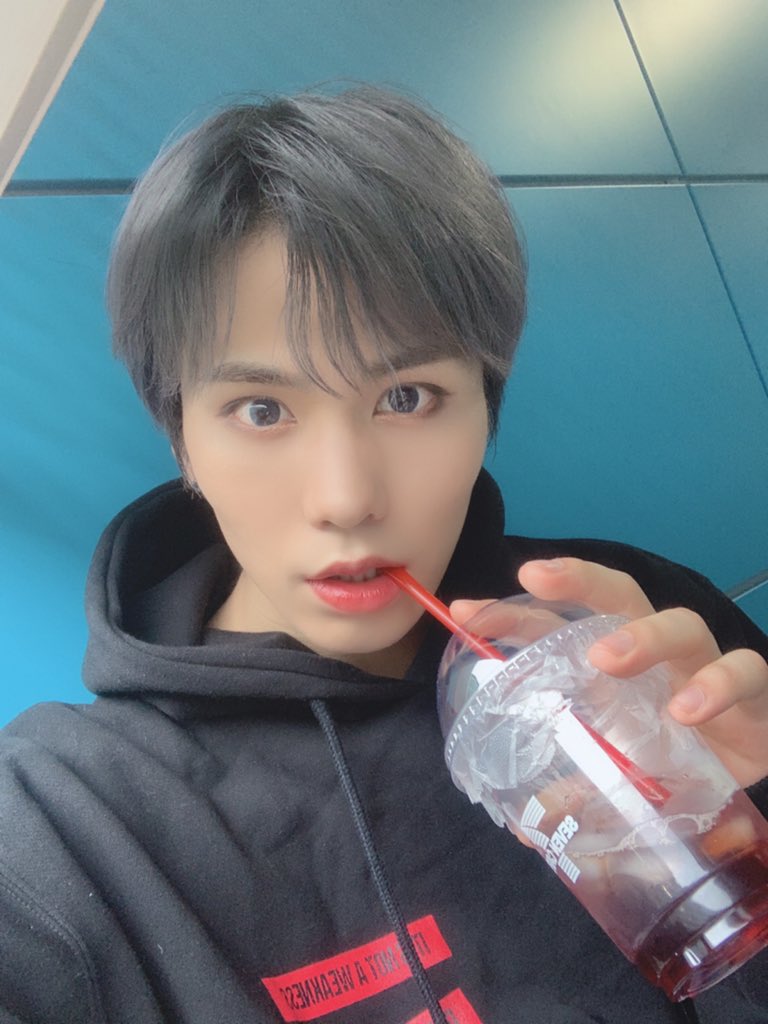 prockygraphy's tweet photo. 200111 🥤

#ROCKY ▪︎ #라키 ▪︎ @p_rockyent https://t.co/DFnRL7d8Di