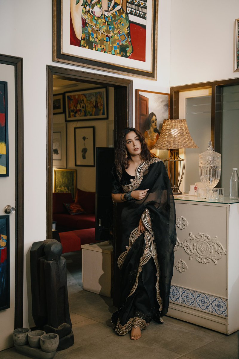 Mansha Pasha tweet media