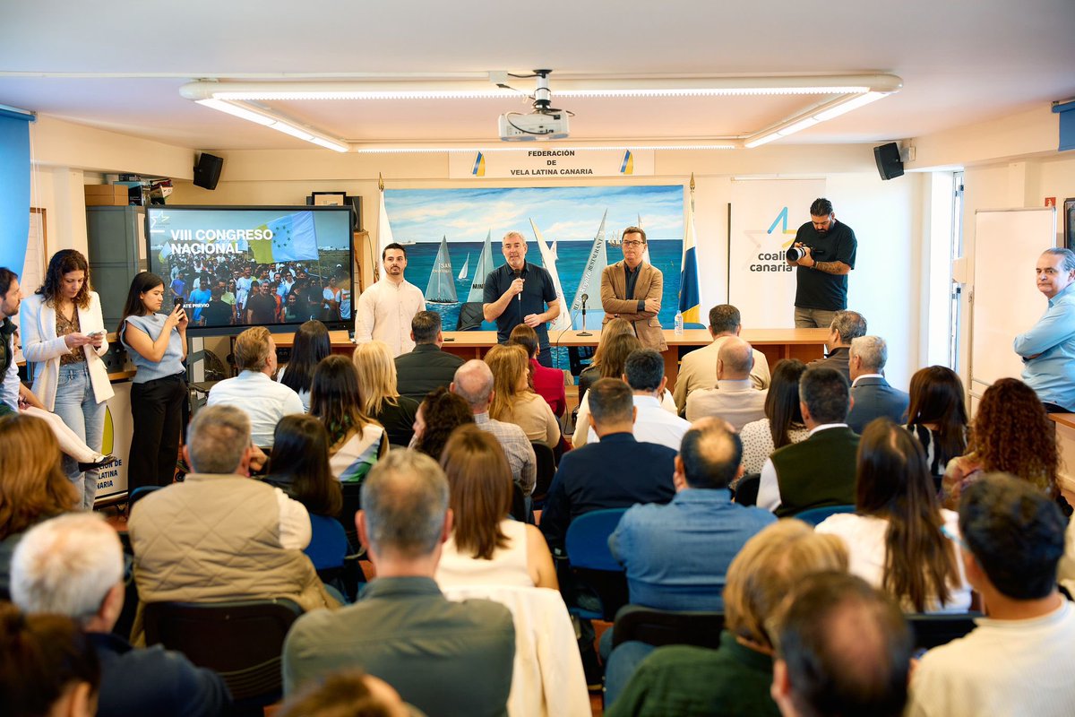 coalicion's tweet photo. ▪️CC abre el debate del VIII Congreso para “construir la Canarias del futuro”

@fclavijobatlle apela a un nacionalismo “fuerte y unido” para “seguir luchando por los derechos de esta tierra en Madrid” https://t.co/sK04NJaSWd