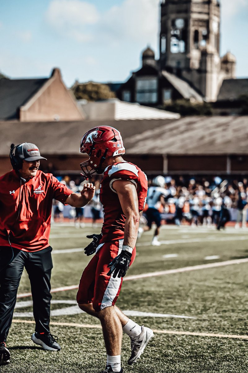 CoachPurk's tweet photo. Winning is fun.

#DigIn https://t.co/A147ynXGLl