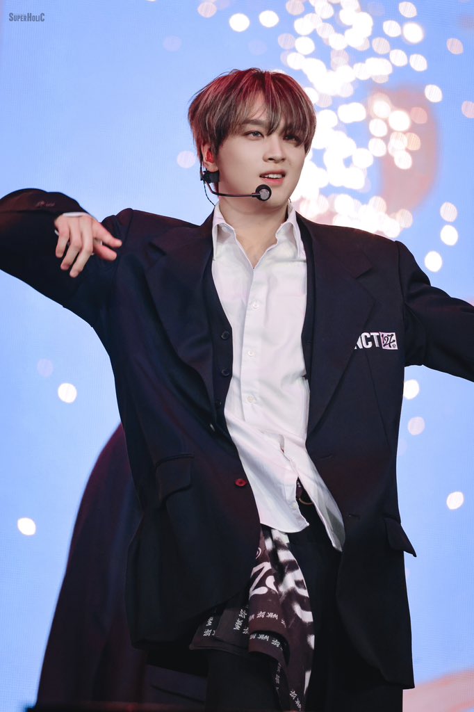 superholic0606's tweet photo. 250111 SMTOWN2025

#해찬 #HAECHAN https://t.co/Oma1BkWWuo