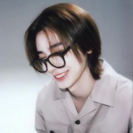 dding_1108's tweet photo. #잏링
형 그거 알아요?
사람이 죽으면 사랑하는 사람의 얼굴을 한 저승사자가 데려간대요
그래? 나 죽으면 누가 데리러 오려나
제가 갈까요?ㅎㅎ
아 뭐래ㅋㅋ https://t.co/FFKAXxfmDi