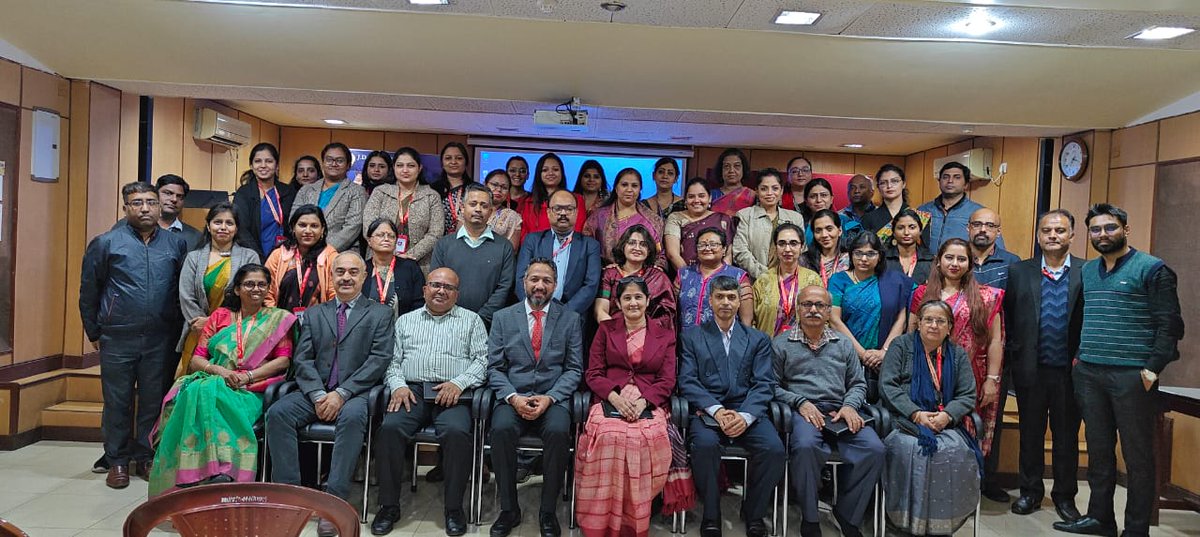 jdbikolkata's tweet photo. Faculty Development Programme on the much needed 'Mapping of Course Outcome and Programme Outcome under NEP curriculum' held today at our campus by Prof. (Dr.) Kansal from UIET, Punjab University, Chandigarh. https://t.co/Nkb1iSLoqu