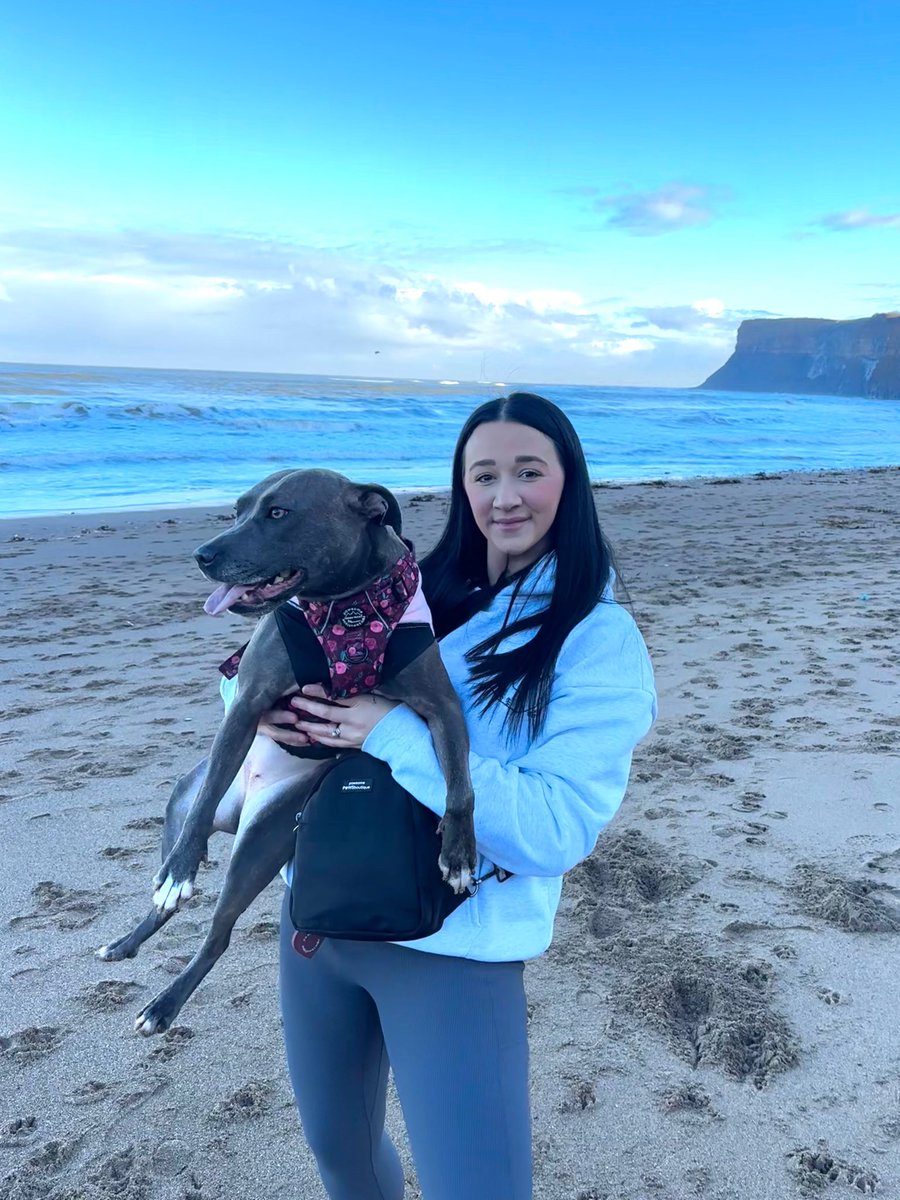 Hayley Birkinshaw tweet media