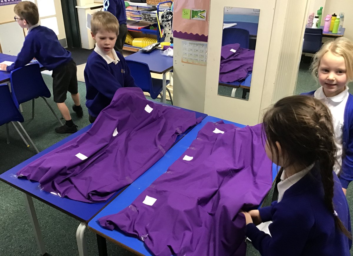 DeltaWorlaby's tweet photo. Donaldson Year 1&2 enjoyed finishing the week with a science experiment for their senses. There were some great reactions and expressions! #worlabyscience https://t.co/lOs9hNWJfU