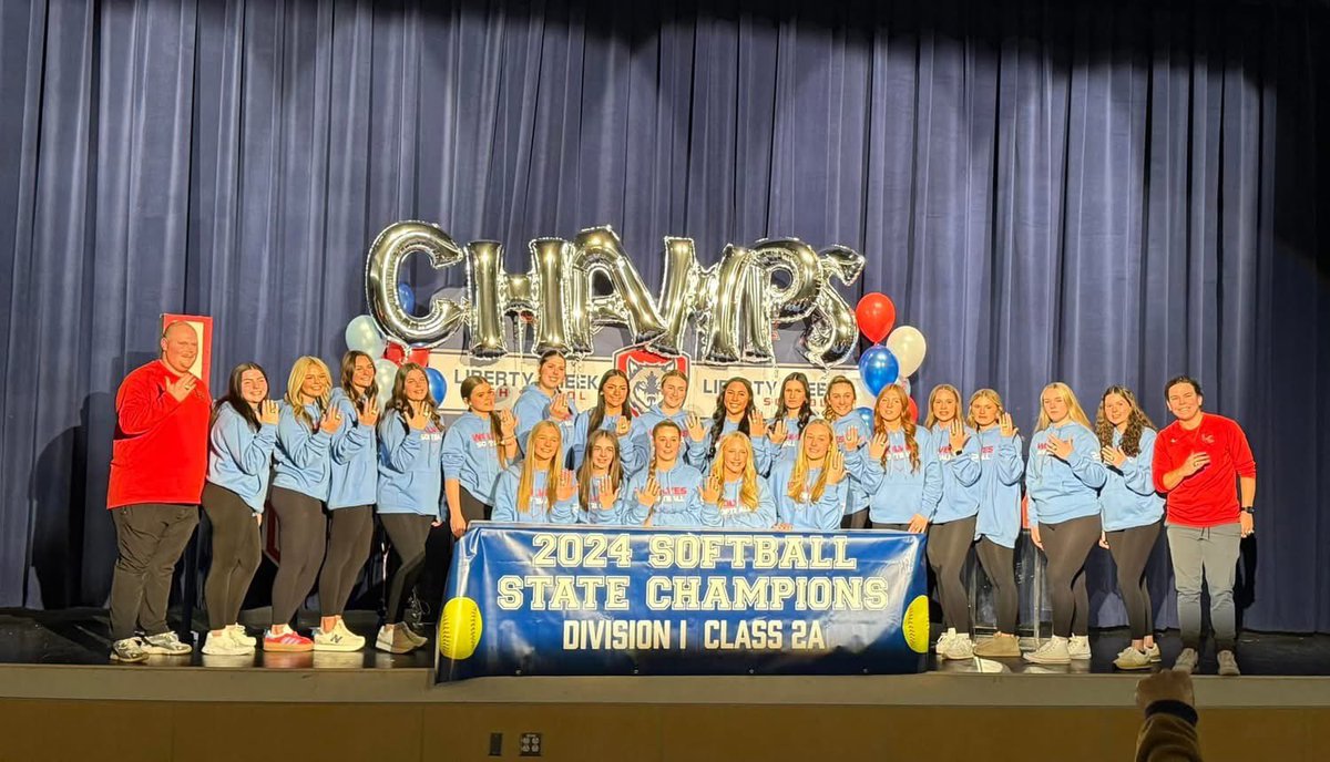 EFitzwilson's tweet photo. Receiving our State Championship Rings. Blessed to be a part of this team and to have amazing coaches. https://t.co/UVFiTSUooR