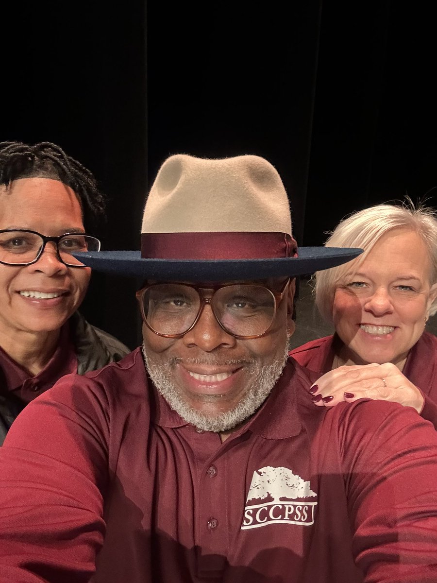 KeithLBrown1911's tweet photo. Greetings-
Pumped Up for another @SCCPSS @CTAE4SCCPSS Student Success STEAM Expo. Honored to return as emcee & motivator. @aaespeakers @promotingyou & the entire “I’m Possible Team,” salute SCCPSS for its commitment to College and Career Readiness. #MrImPossible #sccpss https://t.co/XMfLQiT9e7