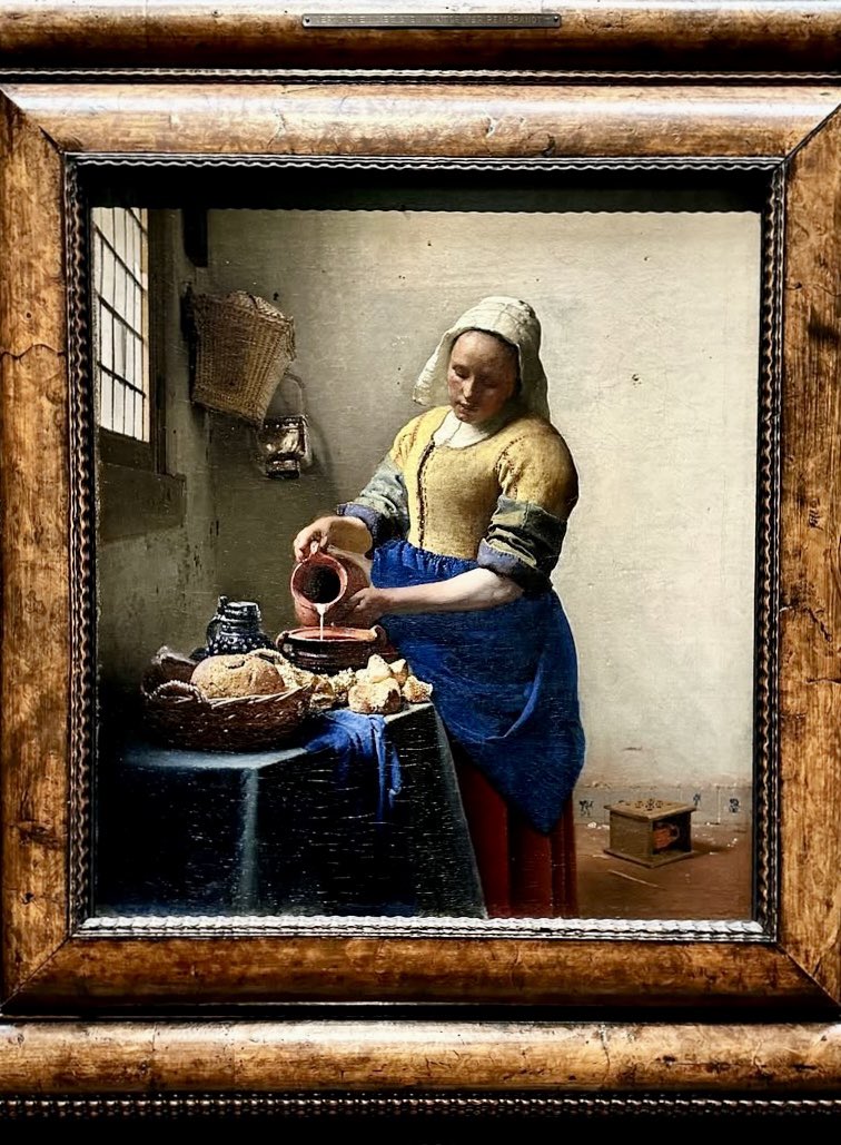 The Rijksmuseum in Amsterdam is one of the most wonderfully active museum accounts on 𝕏

Let’s explore in this Thread 🧵 their incredible deep dive into Vermeer’s masterpiece: 

The Milkmaid (1658–1660)