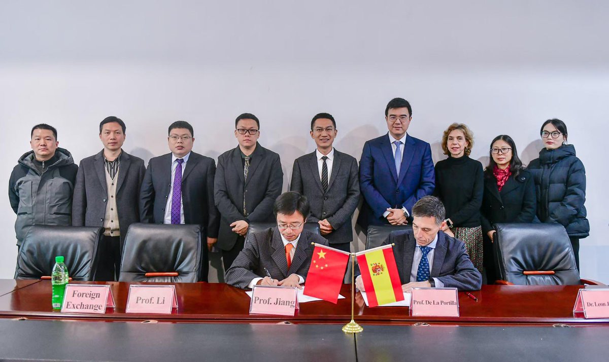 Esta semana en China firma convenio de colaboración con unidad de coloproctología. Una vía de cooperación nueva muy prometedora