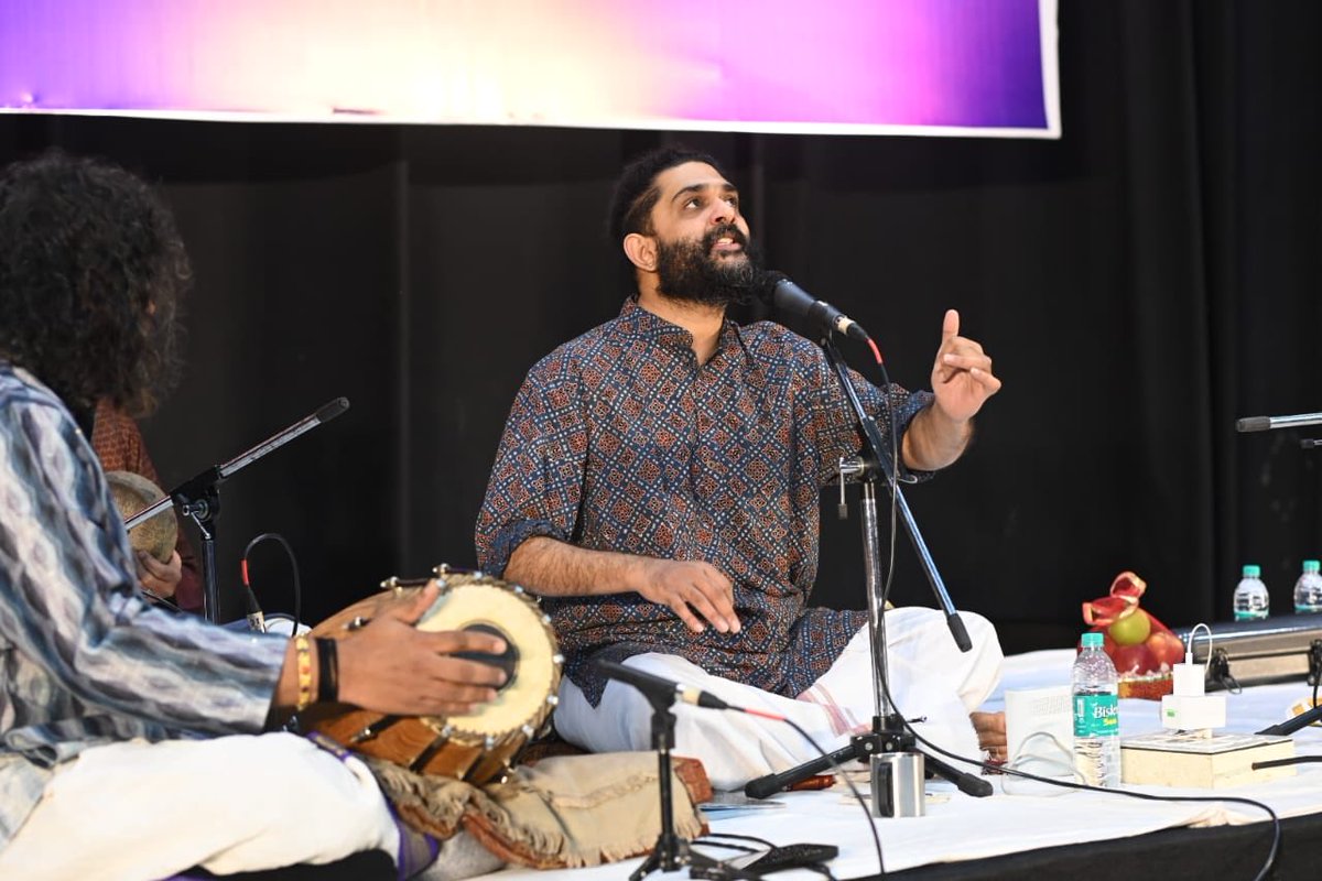 Now happening !
#SidSriram #vizag