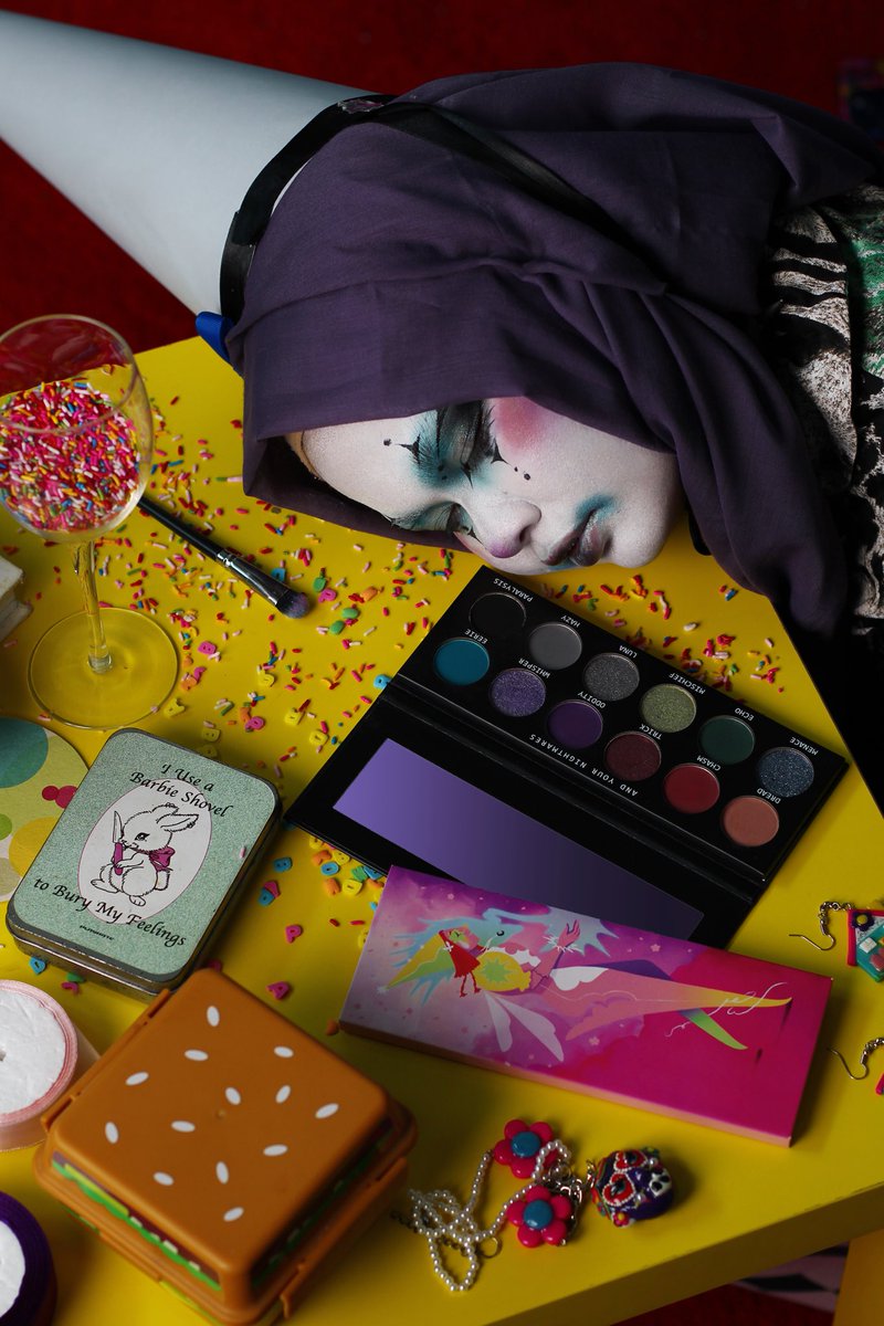 afierohim's tweet photo. miss nightmares, is secretly happy to celebrate @strangerousco third birthday. make-up by me 💜 https://t.co/KfpGkDIzRR