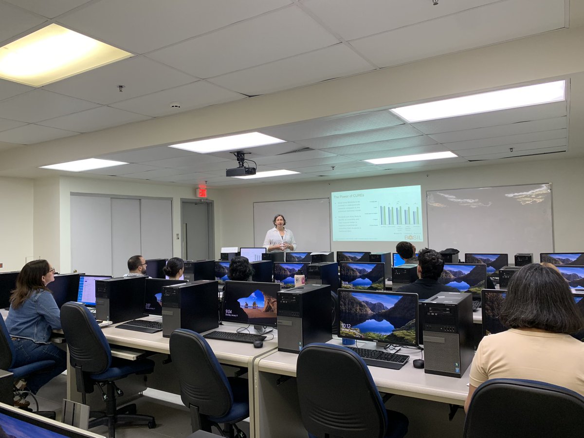Spending the day at the University of Puerto Rico at Mayaguez engaging college and high school faculty with the BASIL CURE. <a href="/CURENet1/">CUREnet</a> <a href="/ASBMB/">ASBMB</a> <a href="/ProfRRoberts/">Rebecca Roberts</a>