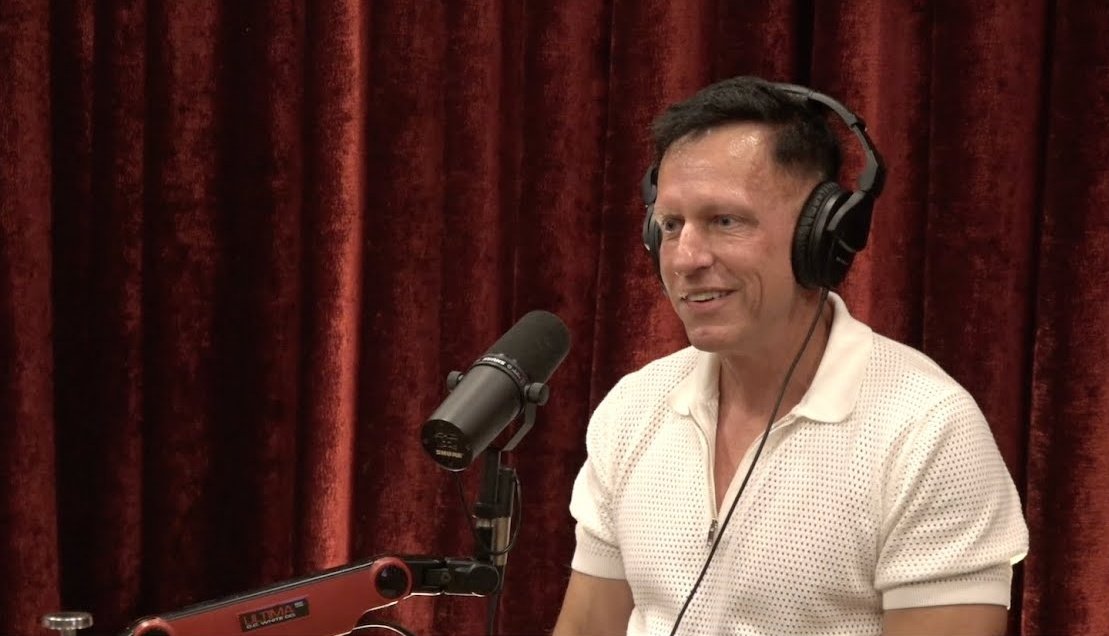 RobertSkvarla's tweet image. It's cool how the tech oligarchs operate like the Cold War era CIA and have a network of podcasts and influencers to rehab their image and launder their agenda