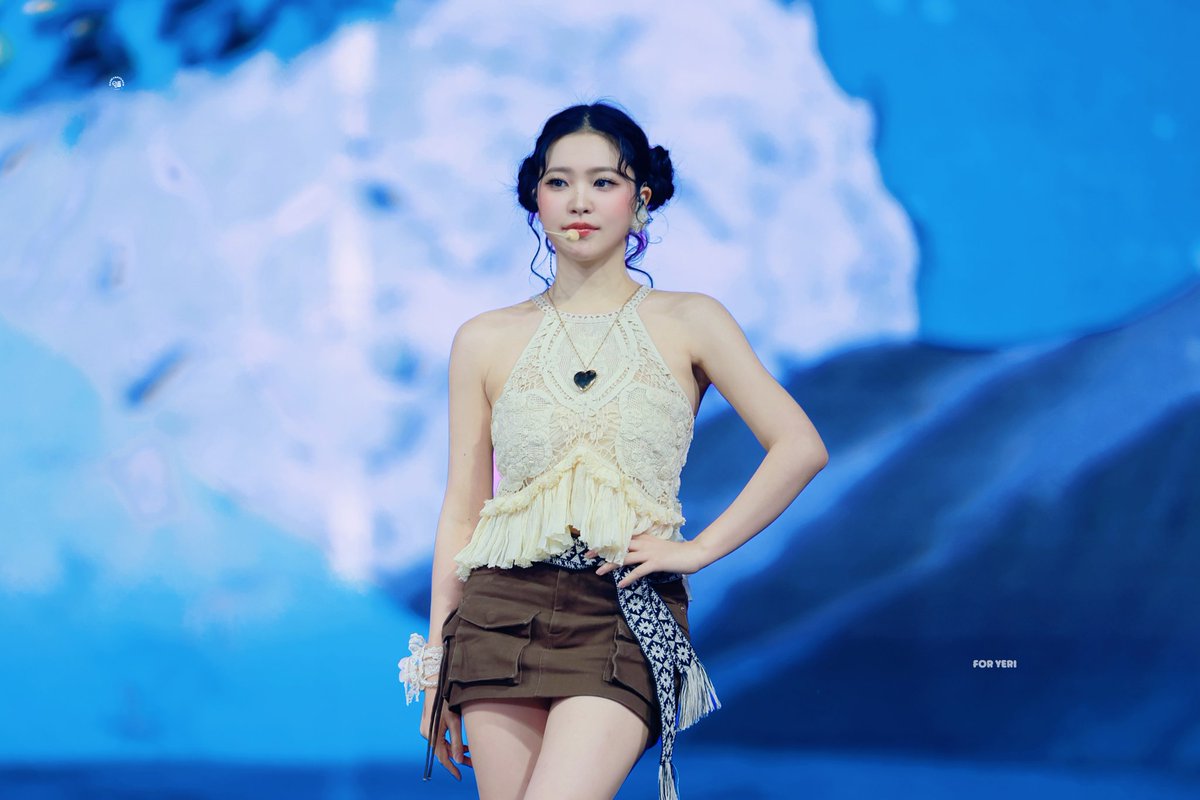 dairyeri0305's tweet image. 250111
💙

#예리 #YERI #RedVelvet #레드벨벳