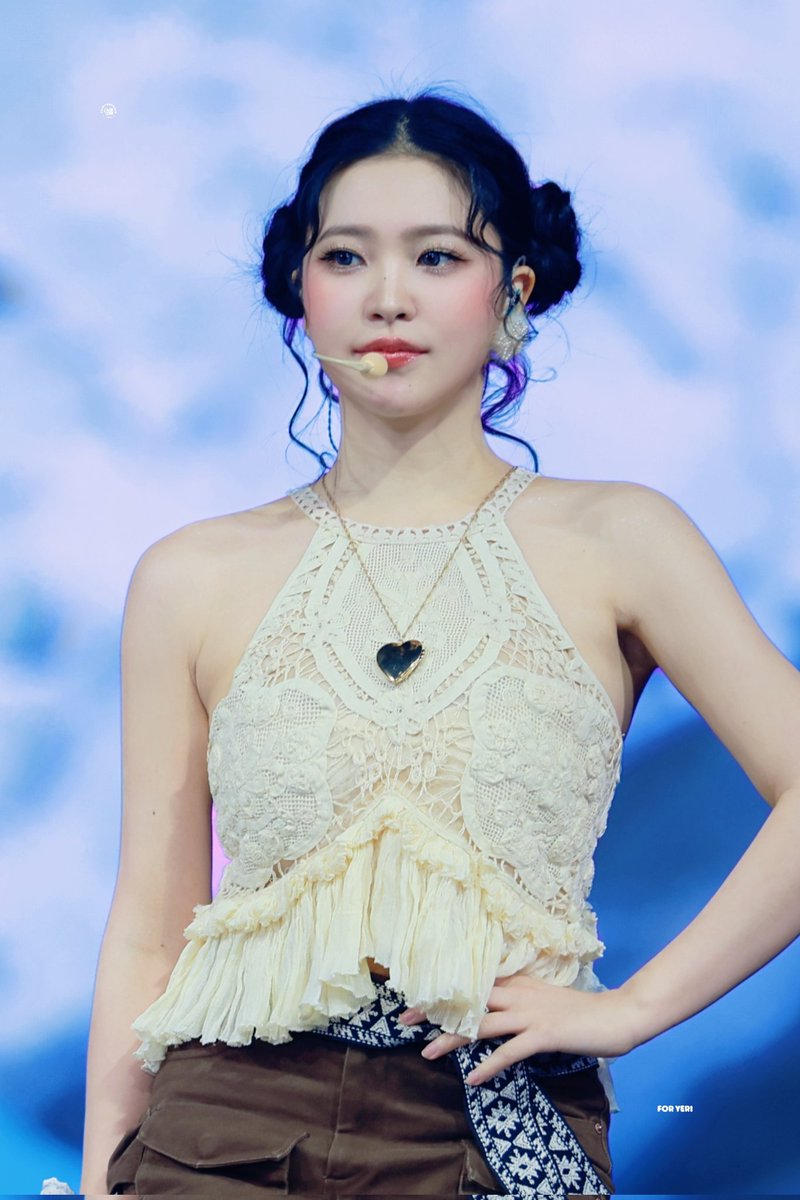 dairyeri0305's tweet image. 250111
💙

#예리 #YERI #RedVelvet #레드벨벳