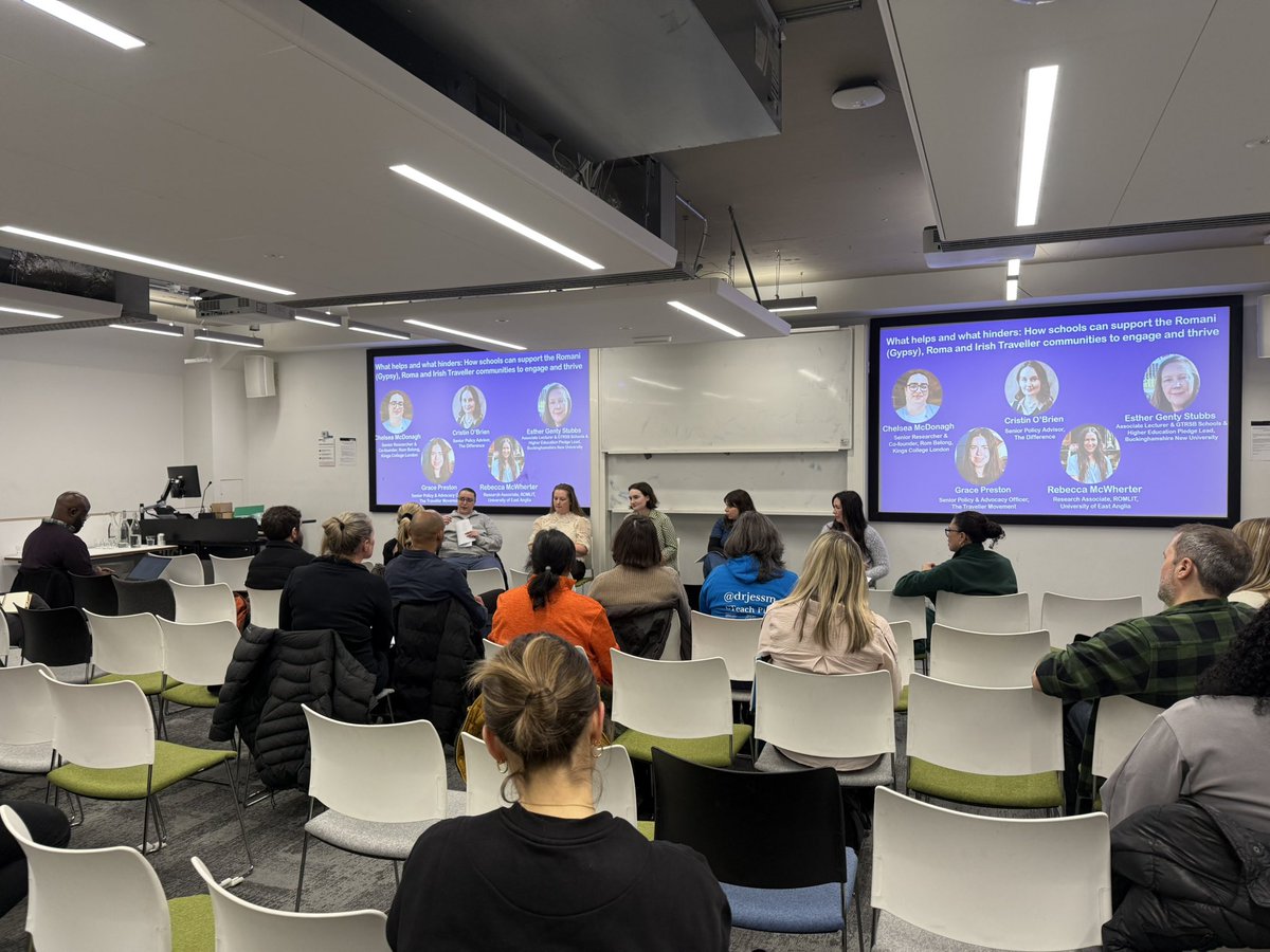 gerryrobin5on's tweet photo. Discussing what helps & what hinders in a brilliant session about how schools can support the Romani (Gypsy), Roma & Irish Traveller communities to engage & thrive. #IncludEd25 @TheDifferenceEd https://t.co/kzY9PVY4xe