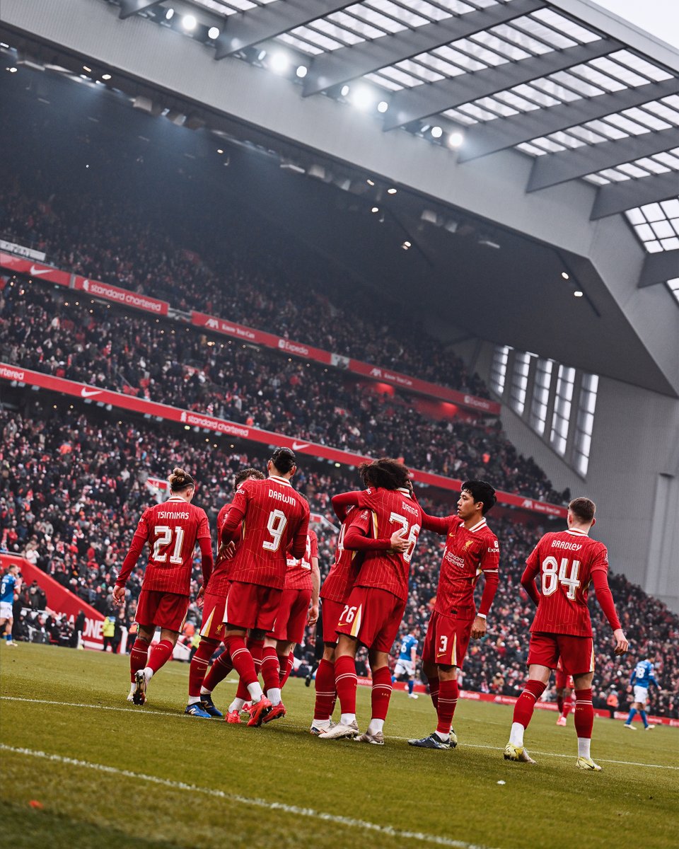 Liverpool FC tweet media