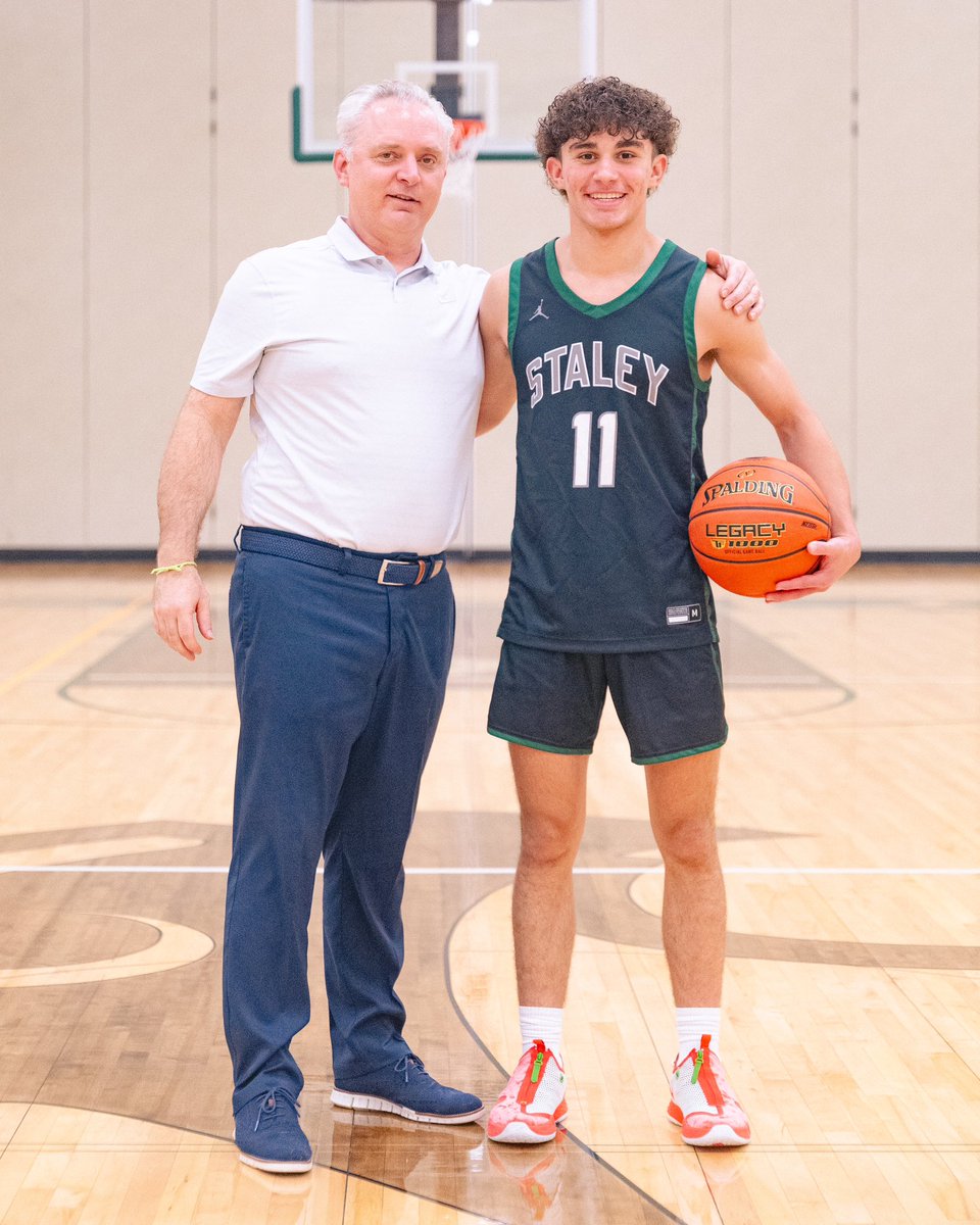 From getting to watch your games for the first time as a kid, then getting to play for you throughout high school, and now getting to watch you still do amazing things, I will forever be grateful for that. I am so proud, happy, and appreciative for your dad❤️ #400wins