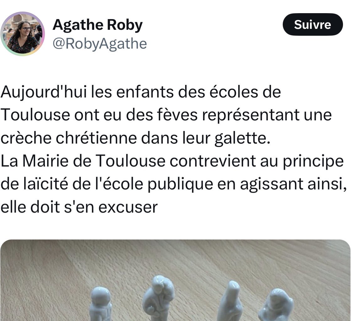 gabriellecluzel's tweet photo. Sans surprise, on découvre que la conseillère municipale LFI de Toulouse qui proteste contre les fèves en forme de santon dans la galette des écoles trouve, en revanche, que « l’interdiction de l’abaya est une aberration » (sic). https://t.co/i9DGnBJZg5