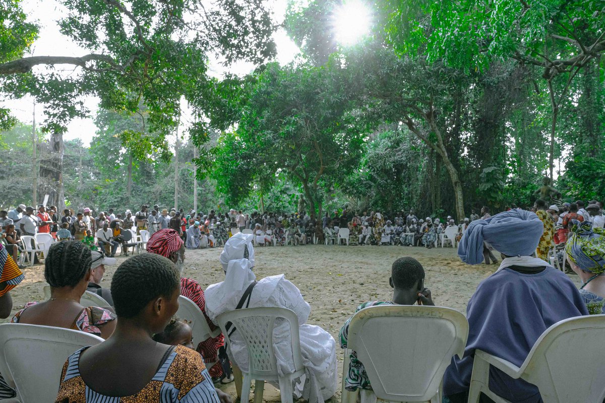 Quelques images du Festival des Voduns au Bénin. Une célébration unique, pleine de couleurs, de traditions et de spiritualité. ✨📸

#VodunFestival #Benin #Culture <a href="/vodundays/">Vodun Days</a>