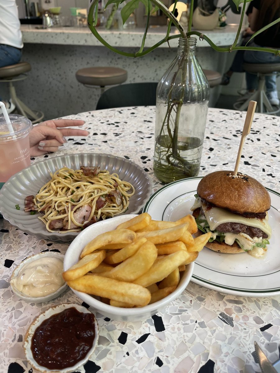 Blurrrrr😵‍💫 tweet media