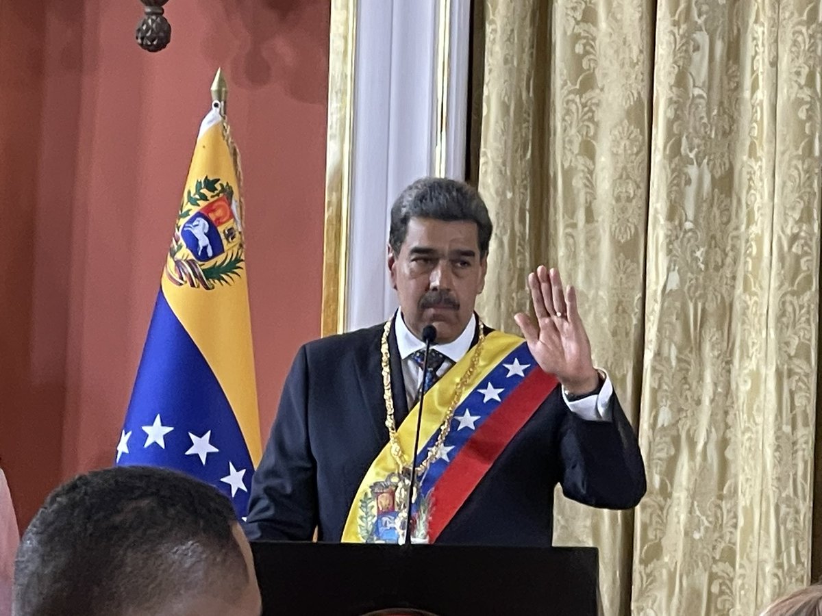 <a href="/EdmundoGU/">Edmundo González</a> <a href="/joseluisdelgado/">jose luis delgado</a>