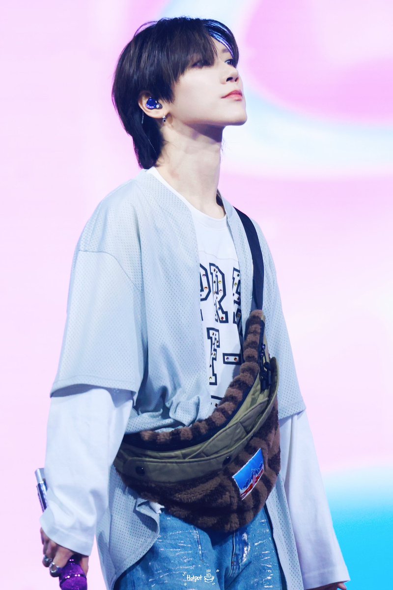 Hotpot_Tenlee's tweet photo. -𝐓𝐄𝐍•李永钦 250111 smt-

#TEN #텐 #เตนล์ #李永钦 #TEN𓃠 #tenlee_1001 https://t.co/GqseaPyRwZ