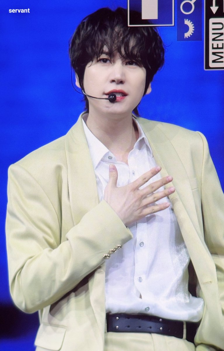 250111 SMTOWN LIVE 2025 in SEOUL

🤍아이돌 규현 쪼아🤍
💫키라키라 이케멘💫
 
#규현  #KYUHYUN
#キュヒョン #圭贤 
#규현아_사랑해