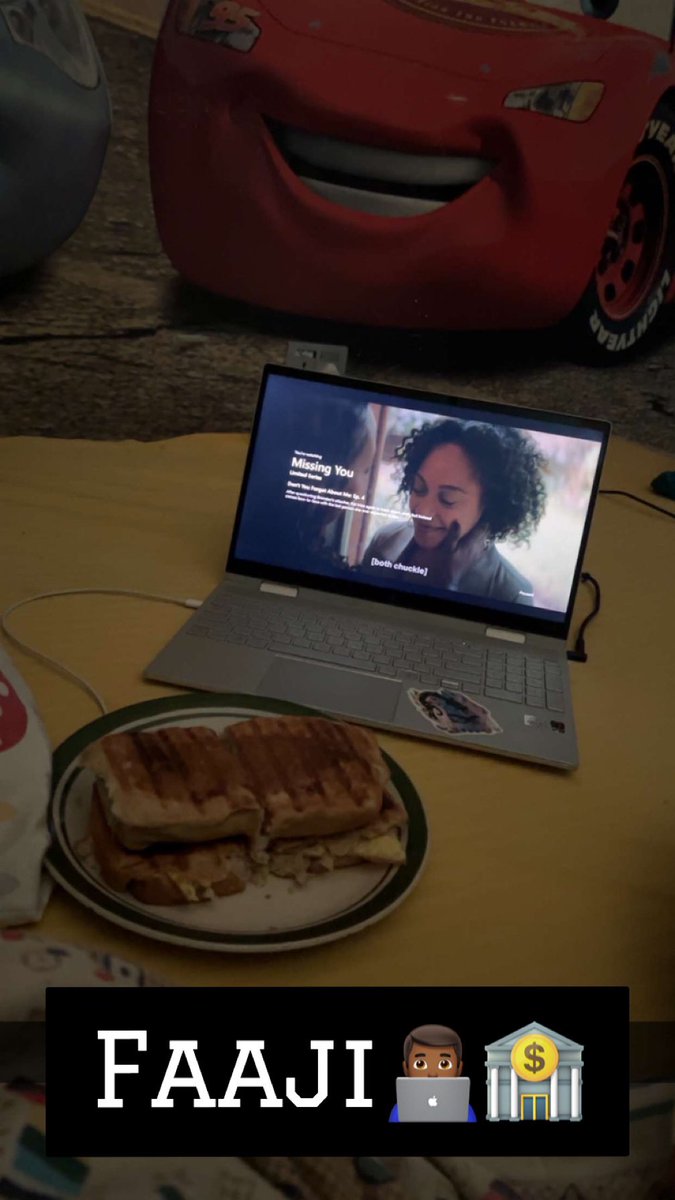 faaajii's tweet photo. nothing to see here just me having something light for lunch๐๐
#faajiswago
#moneynawater
#lunchtinz
#somethinglight
#livinglife https://t.co/nFluDOFSZW