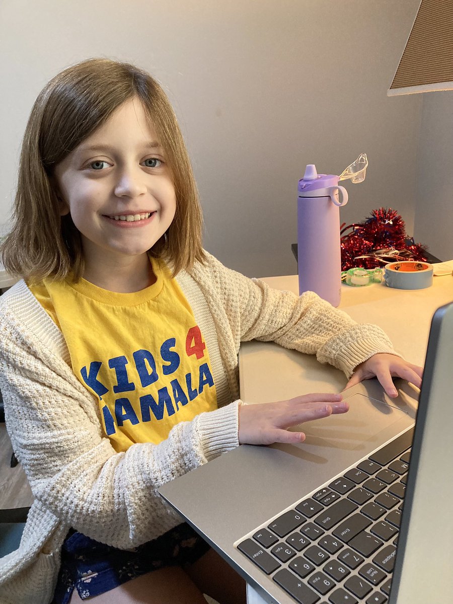 courtney tweet media